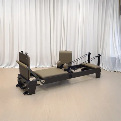 High Quality Wood Professional Commercial Yoga Fitness Pilates Reformer for Fitness Clubs and Physical Therapy Clinics